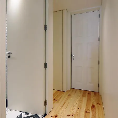 Apartamento Hm - Charming Pinheiro Duplex Oporto